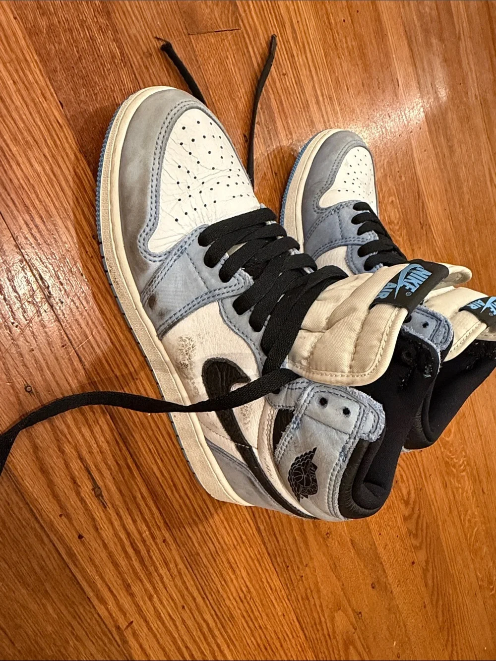 Nike iconic jordan